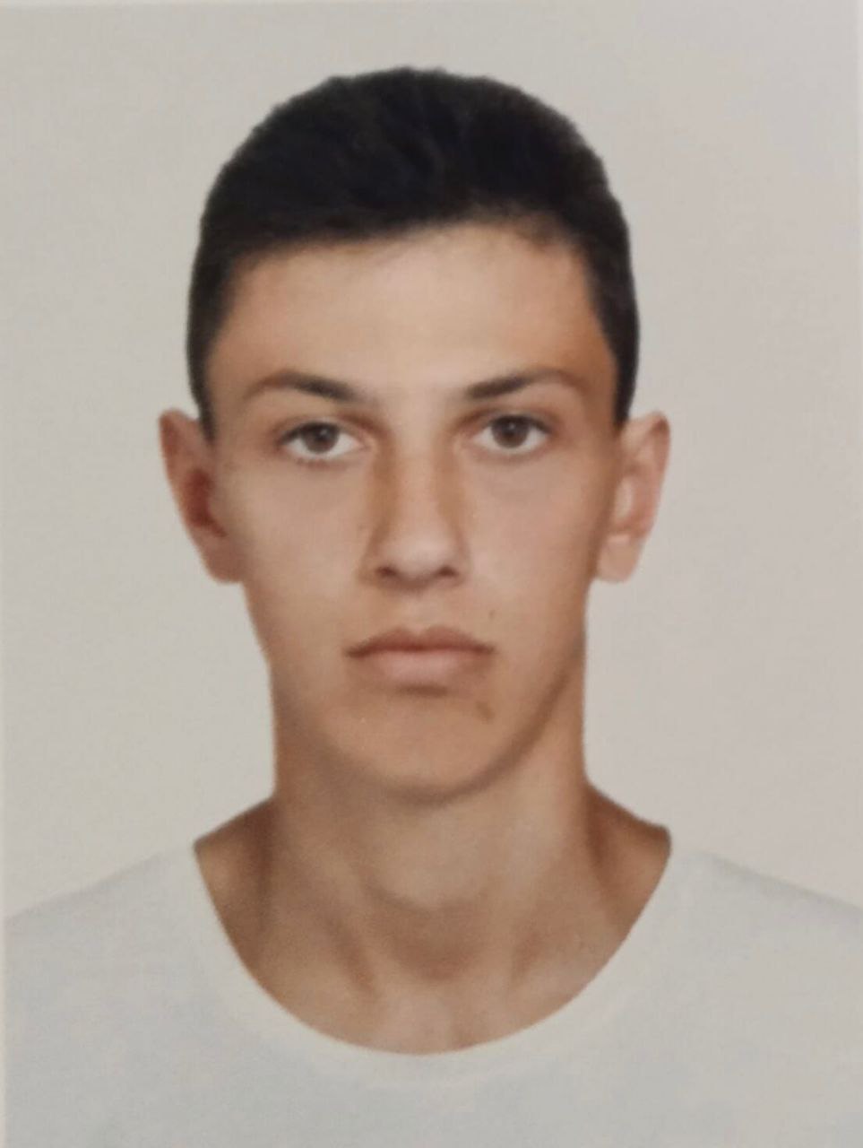Азмиев Аджи‑Эмин Русланович